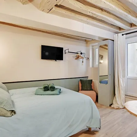 Apartment Cozy In The Heart Of Le Marais - Fully Equipped